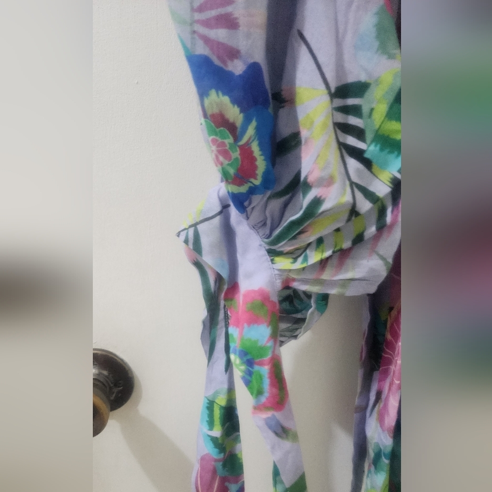 Miss June Paris Floral Long Sleeve Dress, Size Small, 100 % Modal - Picture 9 of 11